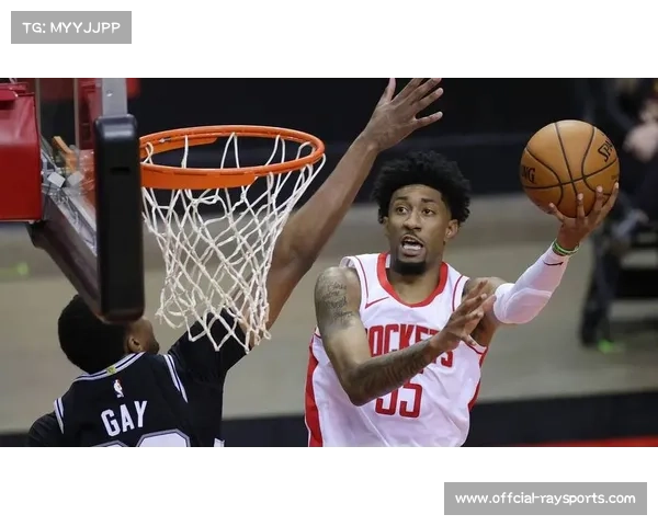 桑于娟飞身接杀惊艳全场 被球迷誉为防守艺术的典范